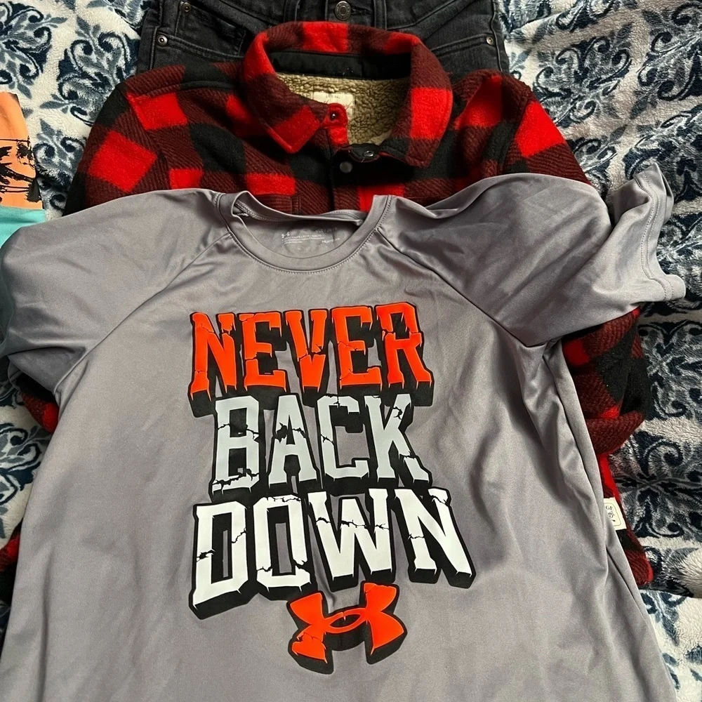 Youth Winter Lot Boys Sz 12 Black Jeans, sz M Black and Red Flannel and T-shirt